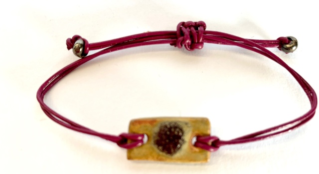 Armband aus Lederschnur 1mm Bild
