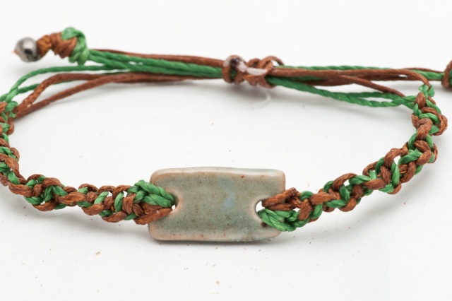 Armband mit rechteckigem Porzellanmedaillon Bild